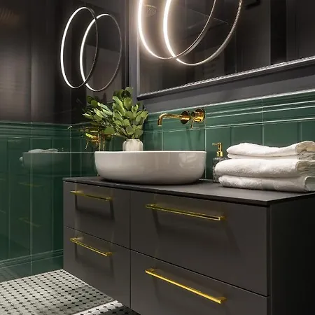 Manufaktura Modern Classic Apartment *