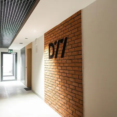 Manufaktura Modern Classic Apartment